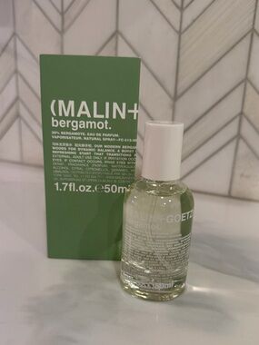 Malin+Goetz Bergamot Skin & Body Spray - Green